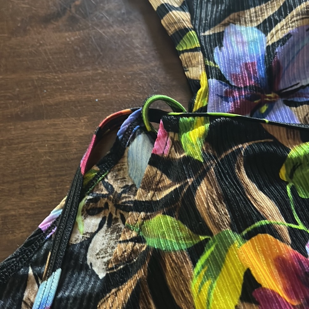 Catalina One Piece Bathing Suit & Skirt - Picture 3 of 9